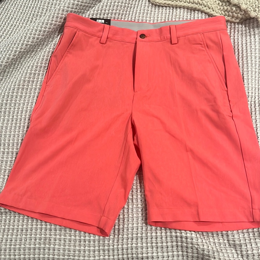 Greg Norman MicroLux Coral Sunshine Golf Shorts Size 34